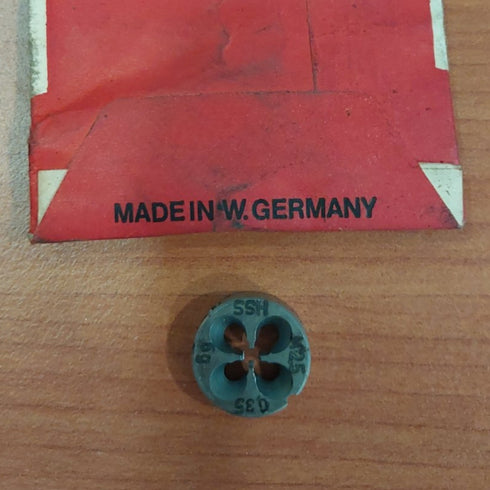 Fine Thread Die (M2.5 x 0.35) HSS DIN223, 73415